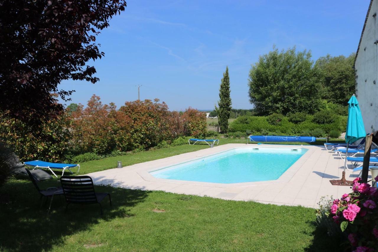 Gite Le Meix Chapeau Levernois Exteriör bild